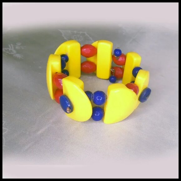 Retro Summer Bracelet Red Blue Yellow Wide Bangle - One of a Kind With Vintage - Picture 3 of 10